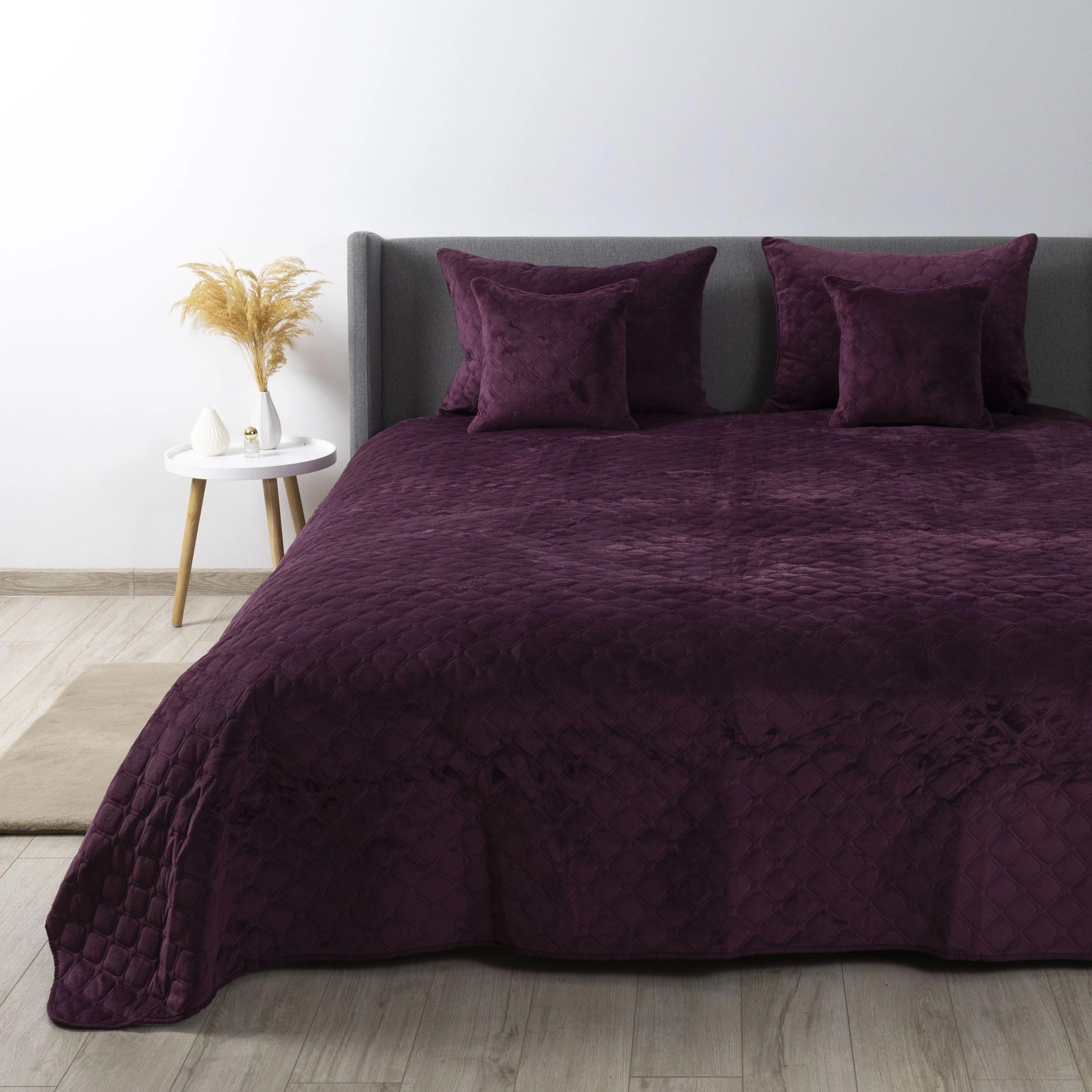 Bed Covers TEP "VELOUR" Burgundy/Rhombus round